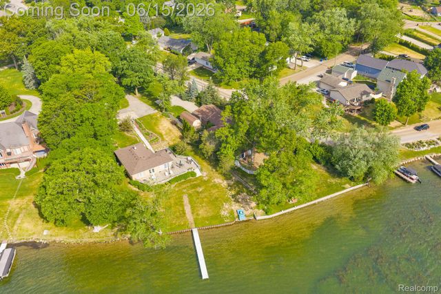 3080 Jackson Boulevard, Highland Charter Township, MI 48356
