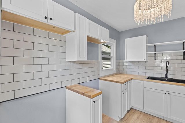 207 S 73rd STREET, Milwaukee, WI 53214