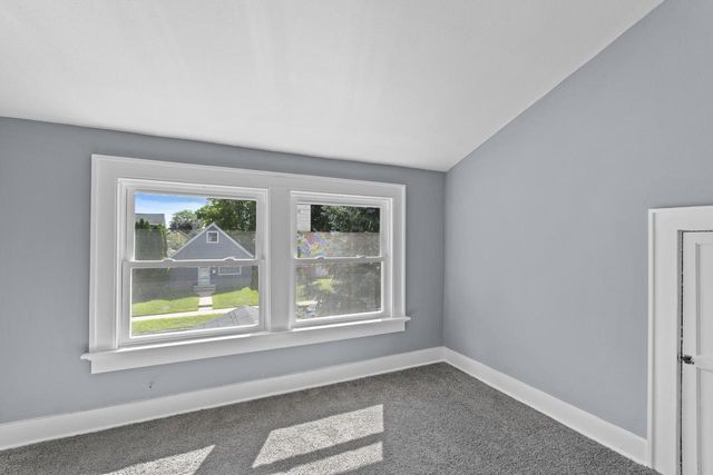 207 S 73rd STREET, Milwaukee, WI 53214