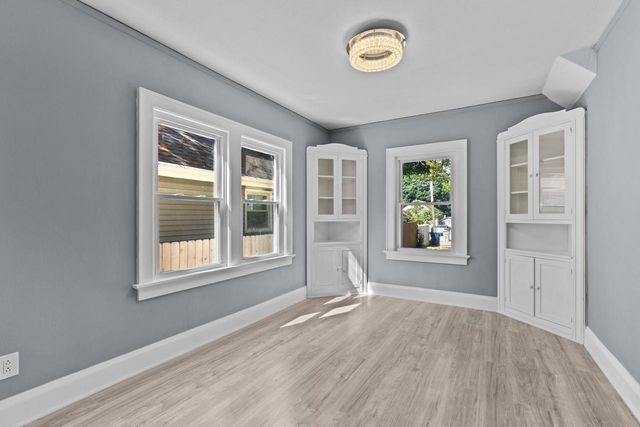 207 S 73rd STREET, Milwaukee, WI 53214