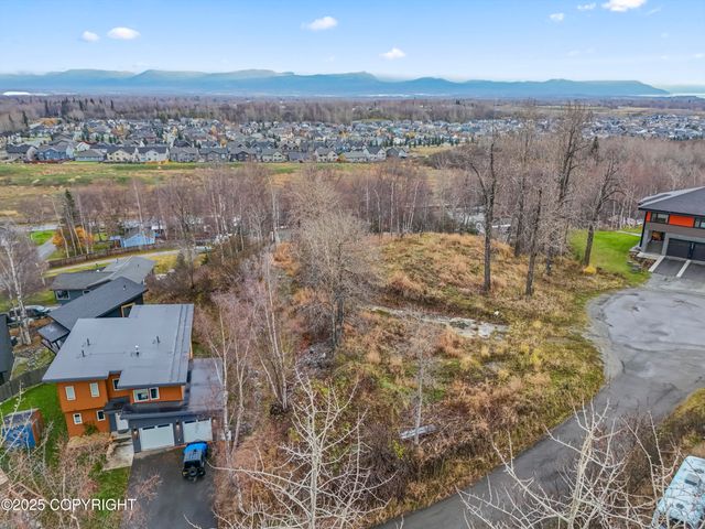 6460 Quiet Circle, Anchorage, AK 99502