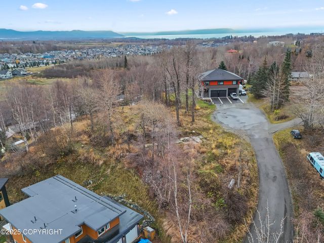6460 Quiet Circle, Anchorage, AK 99502