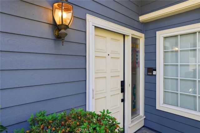520 Lexington Court 103, Long Beach, CA 90803