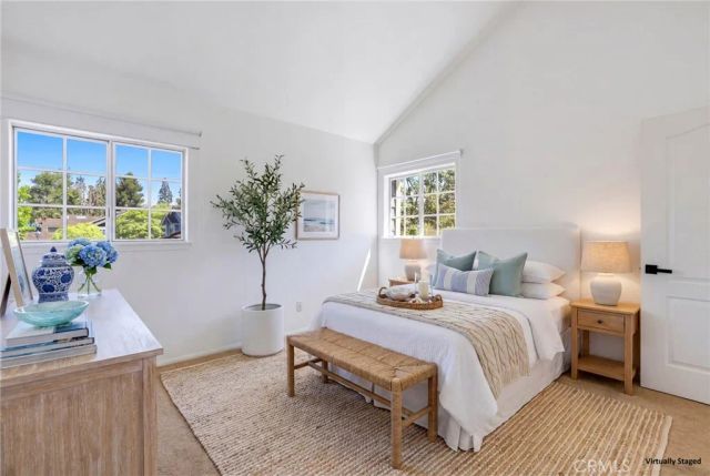 520 Lexington Court 103, Long Beach, CA 90803