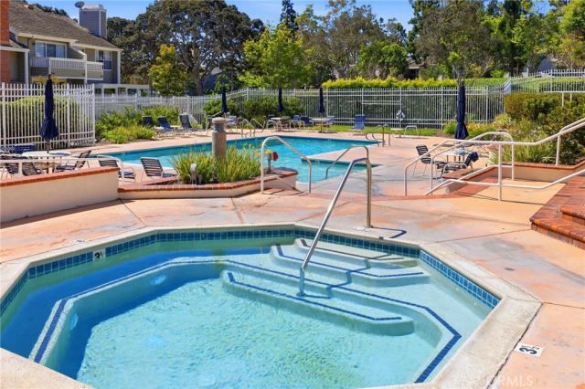 520 Lexington Court 103, Long Beach, CA 90803