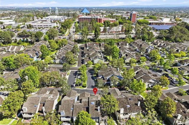520 Lexington Court 103, Long Beach, CA 90803