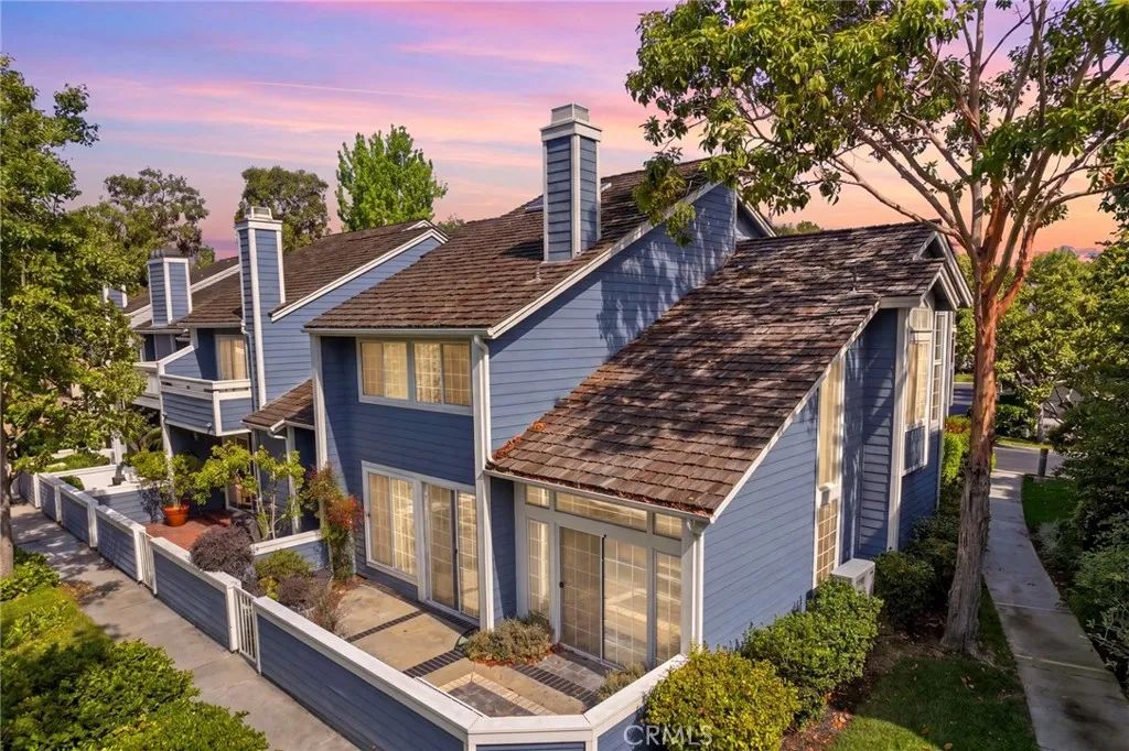 520 Lexington Court 103, Long Beach, CA 90803