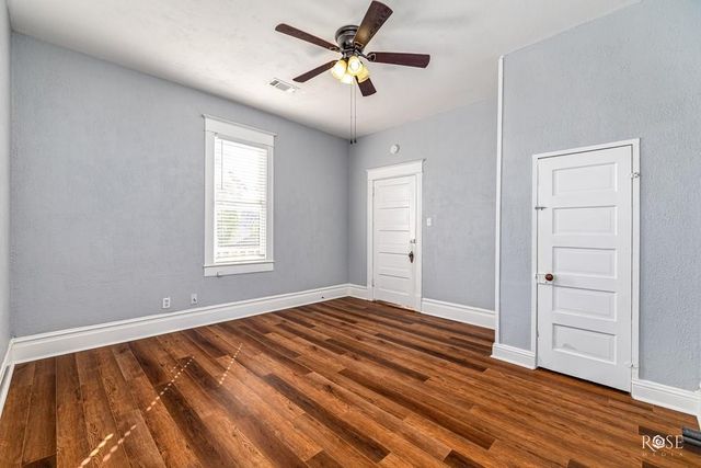 1112 W Harris Avenue, San Angelo, TX 76901