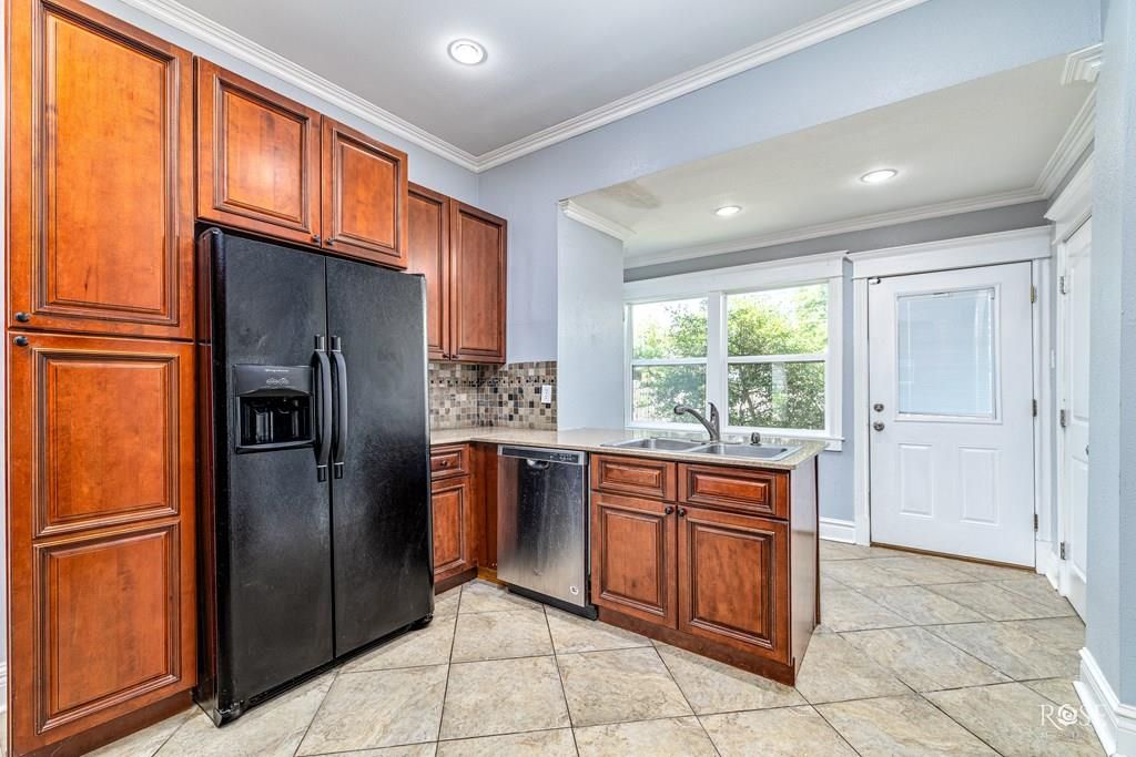 Image 41 of property listing at 1112 W Harris Ave, San Angelo, TX 76901