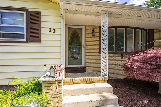 22 Glen Oaks Drive, Gates, NY 14624