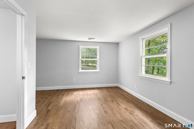 9 New Light Drive, Danbury, CT 06810
