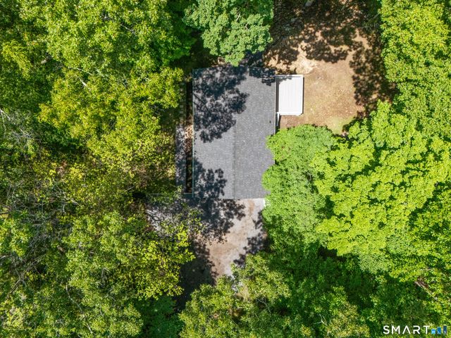 9 New Light Drive, Danbury, CT 06810