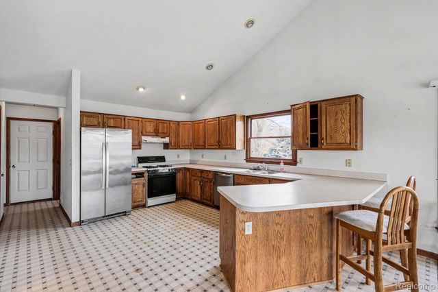 3932 Thomas Road, Oxford Charter Township, MI 48371