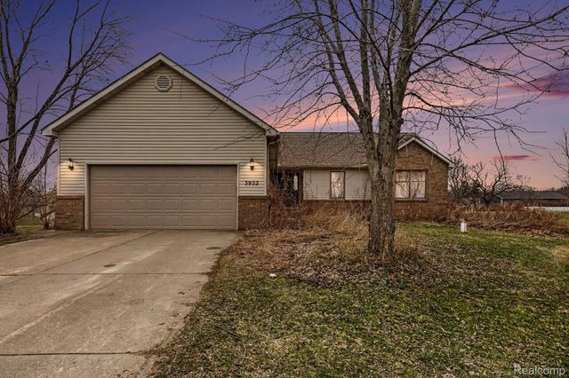 3932 Thomas Road, Oxford Charter Township, MI 48371
