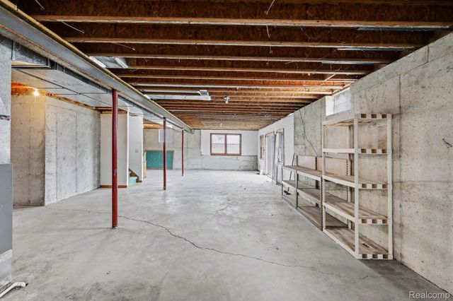 3932 Thomas Road, Oxford Charter Township, MI 48371