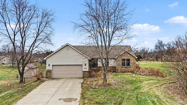 3932 Thomas Road, Oxford Charter Township, MI 48371