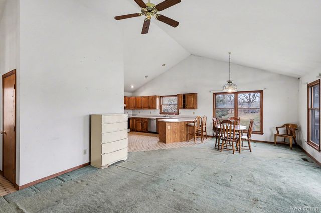 3932 Thomas Road, Oxford Charter Township, MI 48371