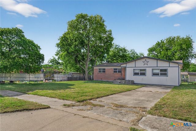 2101 Urbantke Lane, Copperas Cove, TX 76522