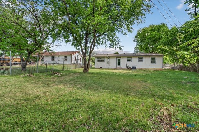 2101 Urbantke Lane, Copperas Cove, TX 76522