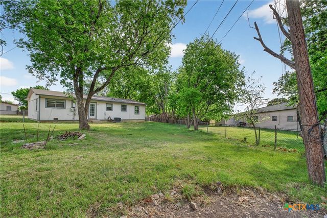 2101 Urbantke Lane, Copperas Cove, TX 76522