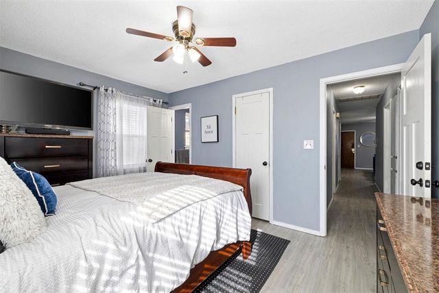 1424 NW 104th Terrace, Oklahoma City, OK 73114