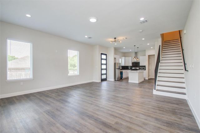 4916 Sunbeam Street, Houston, TX 77033