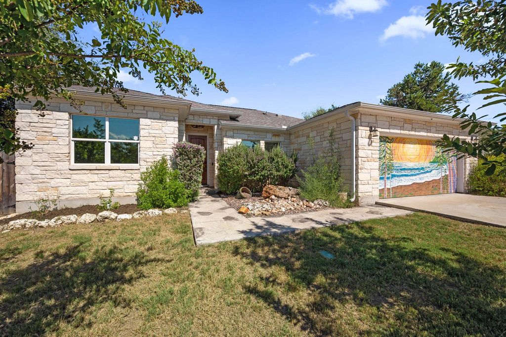 4401 Lindberg LN, Lago Vista, TX 78645