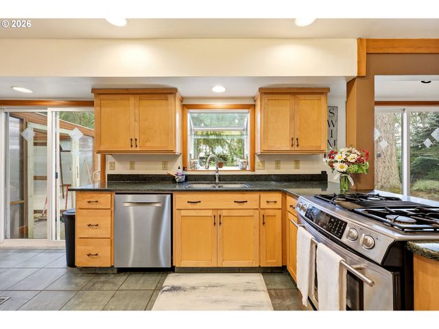 5170 Se CHERRY Ct, Milwaukie, OR 97267