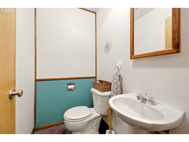 5170 Se CHERRY Ct, Milwaukie, OR 97267