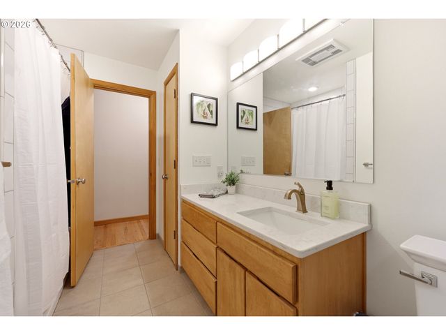 5170 Se CHERRY Ct, Milwaukie, OR 97267