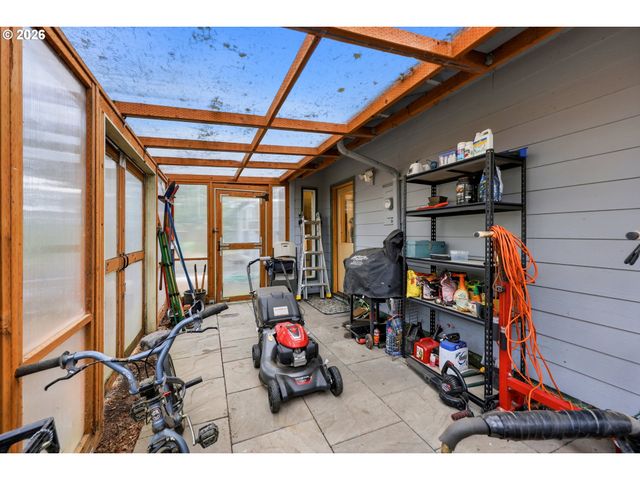 5170 Se CHERRY Ct, Milwaukie, OR 97267