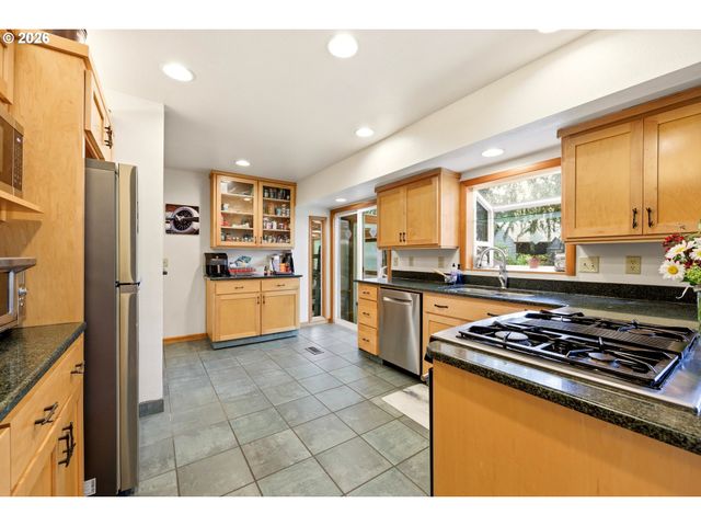 5170 Se CHERRY Ct, Milwaukie, OR 97267