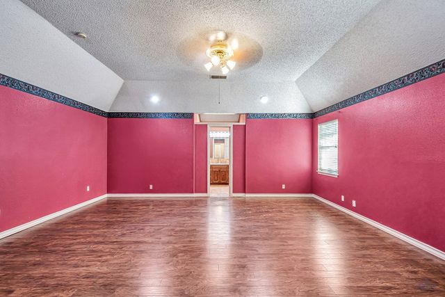 2415 11th St, Odessa, TX 79763