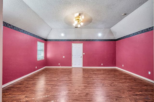 2415 11th St, Odessa, TX 79763