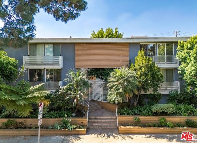 2223 S Bentley Avenue 202, Los Angeles, CA 90064