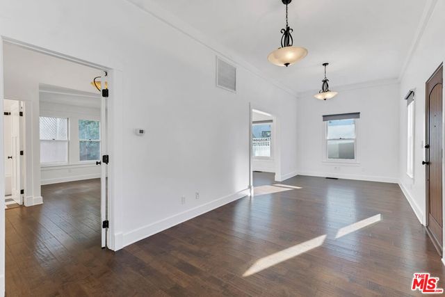 6117 Glen Holly Street, Los Angeles, CA 90068