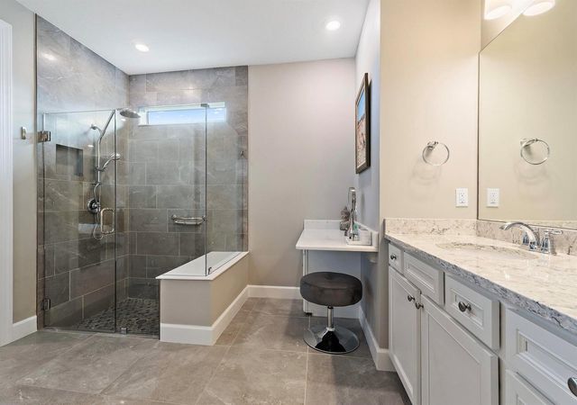 10211 SW Pervenche Lane, Port St. Lucie, FL 34987
