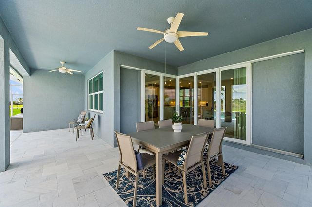 10211 SW Pervenche Lane, Port St. Lucie, FL 34987