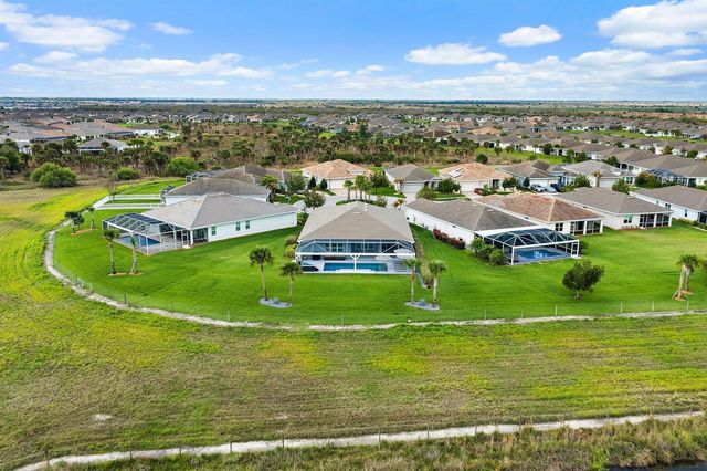 10211 SW Pervenche Lane, Port St. Lucie, FL 34987