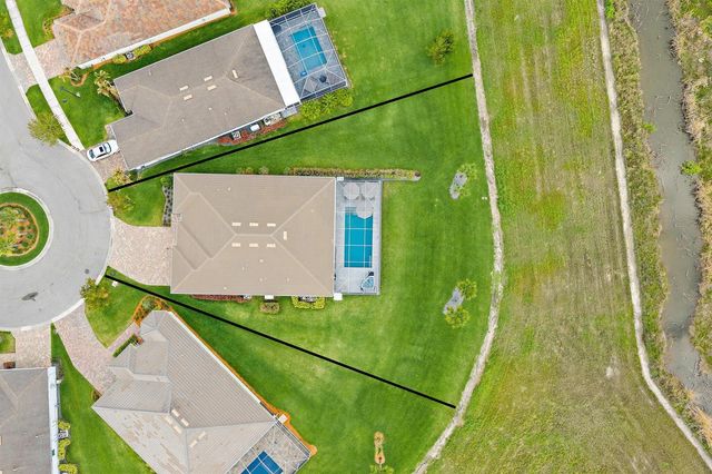 10211 SW Pervenche Lane, Port St. Lucie, FL 34987