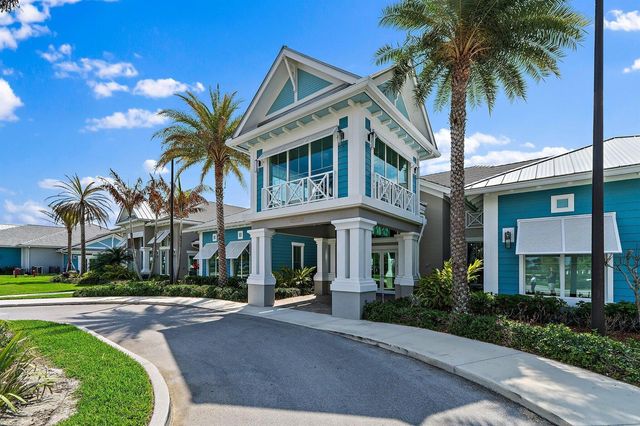 10211 SW Pervenche Lane, Port St. Lucie, FL 34987