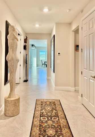 10211 SW Pervenche Lane, Port St. Lucie, FL 34987