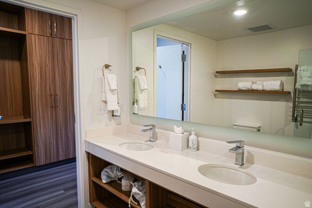 Image 12 of property listing at 2670 W CANYONS RESORT DR #410 #410, Park City, UT 84098