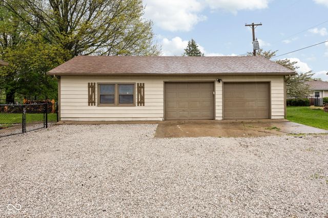 211 Hillview Drive, Jamestown, IN 46147