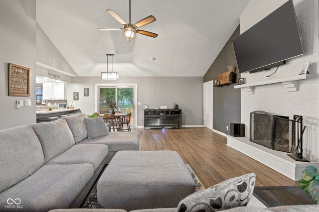 211 Hillview Drive, Jamestown, IN 46147