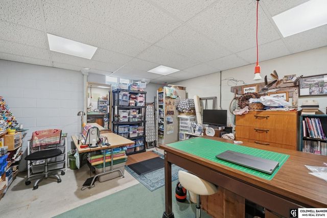 2411 S 74th Street, Lincoln, NE 68506