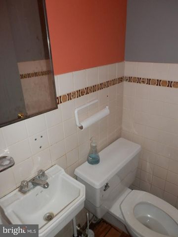8232 WEST CHESTER PIKE, Upper Darby, PA 19082