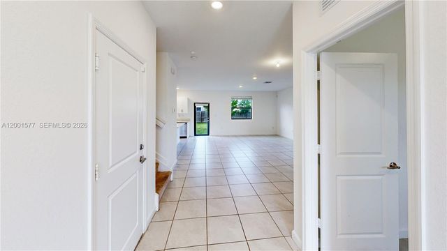 11964 SW 244 St, Homestead, FL 33032