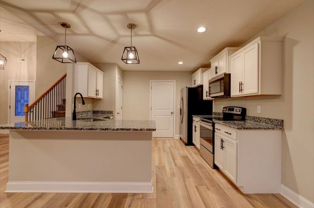 164 Bonnell Dr, Clarksville, TN 37042