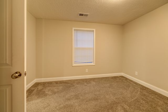 164 Bonnell Dr, Clarksville, TN 37042